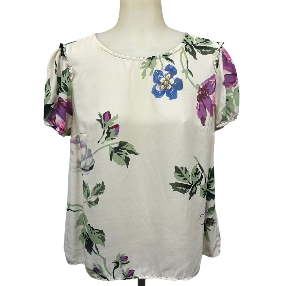 MODCLOTH Floral Blouse Size M Decorative Ruffle Short Gathered Sleeve Sp…